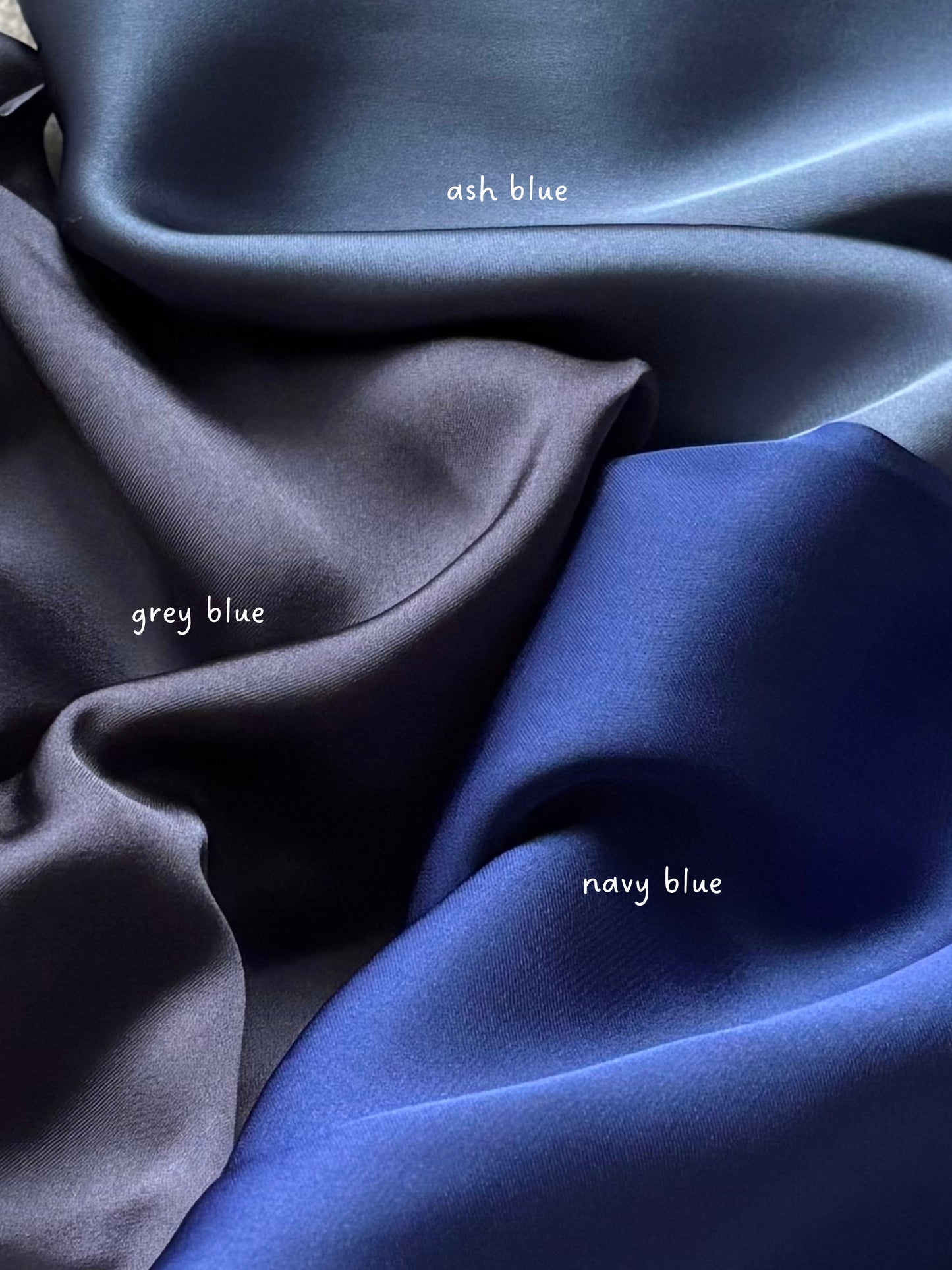 AIRIS SHAWL | team blue